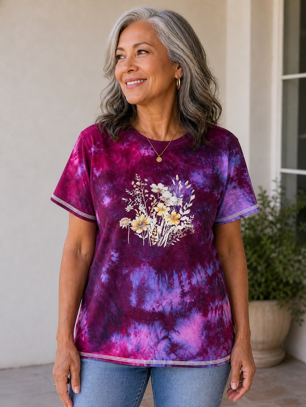 Gildan Ice Dyed Floral Tshirt Small